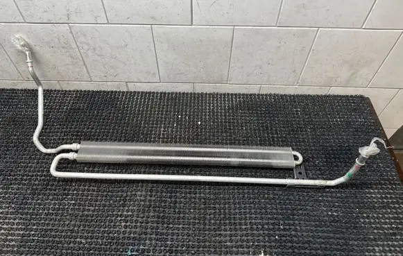 BMW 5 E60 E61 Power steering radiator 7559960