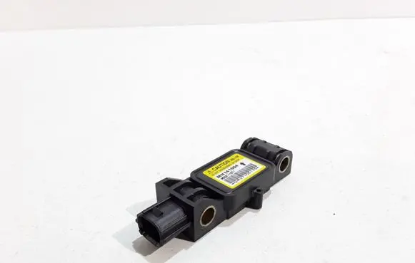 Mitsubishi Lancer Airbag deployment crash/impact sensor MN141004