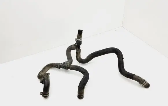 Ford Fusion II Engine coolant pipe/hose