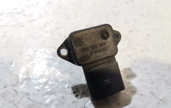 Skoda Fabia Mk1 (6Y) Air pressure sensor 036906051