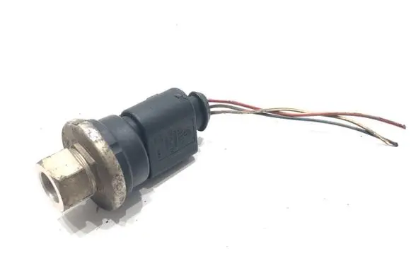 Audi A4 S4 B7 8E 8H Air conditioning (A/C) pressure sensor 