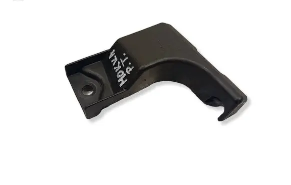 Opel Mokka Rear bumper mounting bracket 95245218