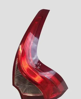 Volvo XC60 Rear/tail lights 31323035 L90007893