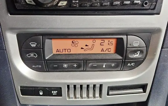 Peugeot 1007 Climate control/heater control trim 96530443XT IMPRK1448244