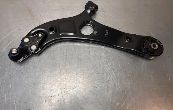 KIA Optima Front control arm 545002T130 545002T020