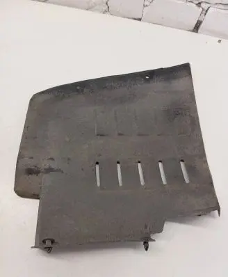 Mitsubishi Endeavor Engine splash shield/under tray