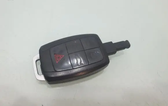 Volvo V50 Ignition key/card 