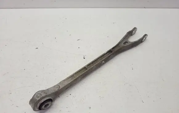 Dodge Challenger Rear upper control arm/wishbone 68210633AA