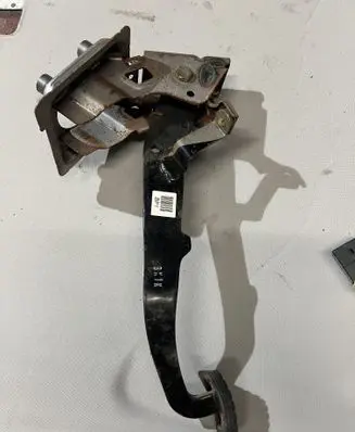 Hyundai Tucson JM Brake pedal 