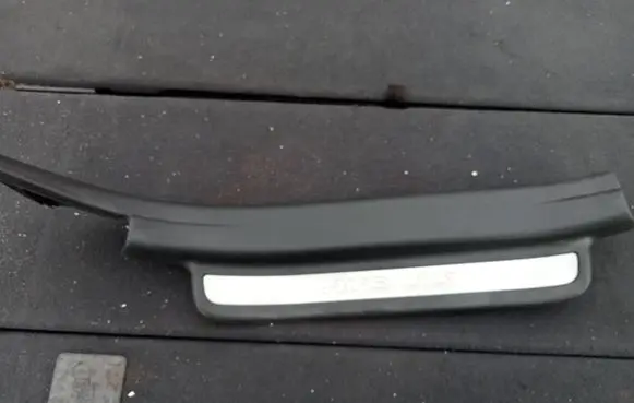 Toyota Avensis T250 Rear sill trim cover 6791705040