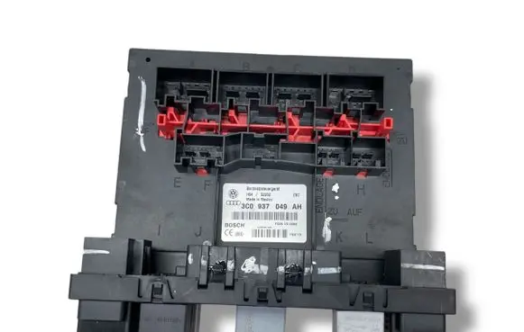 Volkswagen Golf V Comfort/convenience module 3C0937049AH