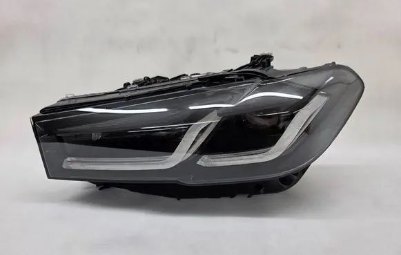 BMW 5 G30 G31 Headlight/headlamp 5A388E3