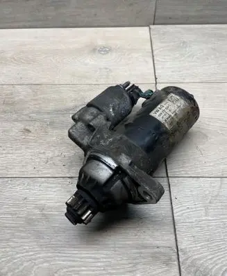 Volkswagen PASSAT B7 Starter motor 02M911024C 0001153009 24112011