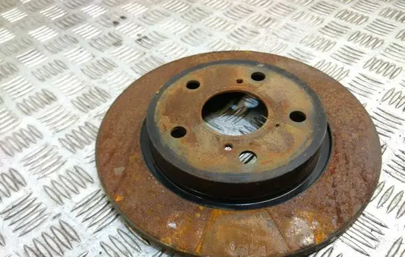 Toyota Auris E180 Rear brake disc