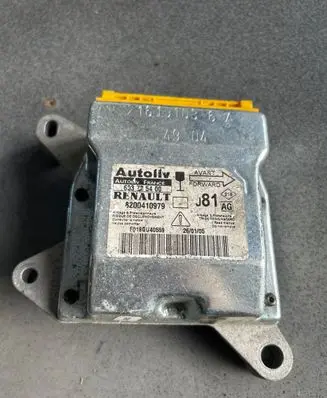 Renault Espace - Grand espace IV Airbag control unit/module 8200410979 603785400 603795400