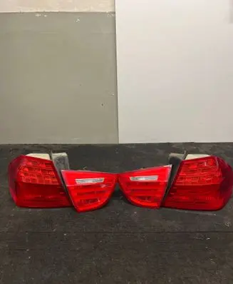 BMW 3 E90 E91 Rear/tail lights 4871731 7289427