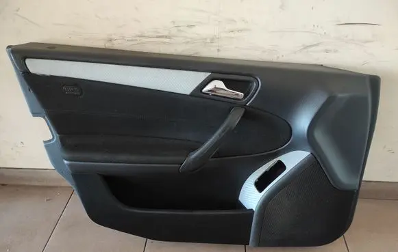 Mercedes-Benz C W203 Front door card panel trim A2037201352