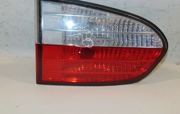 Hyundai H-1, Starex, Satellite Tailgate rear/tail lights 924054A610 924054A6