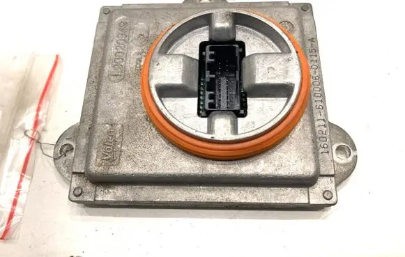 Ford S-MAX Voltage converter/converter module EM2B-13B626-CA
