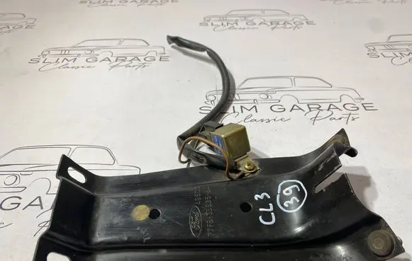 Ford Fiesta I Steering wheel column trim 81AB15040AA 77FB-3B635-BA