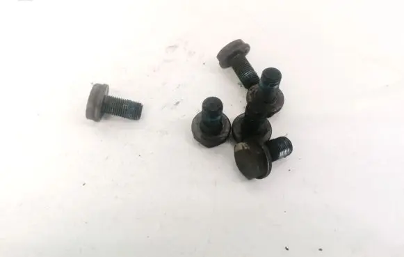 Volkswagen Lupo Nuts/bolts 