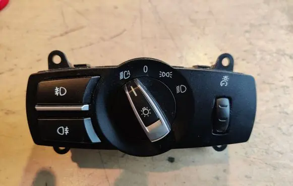 BMW 5 F10 F11 Light switch 9192744 919274405