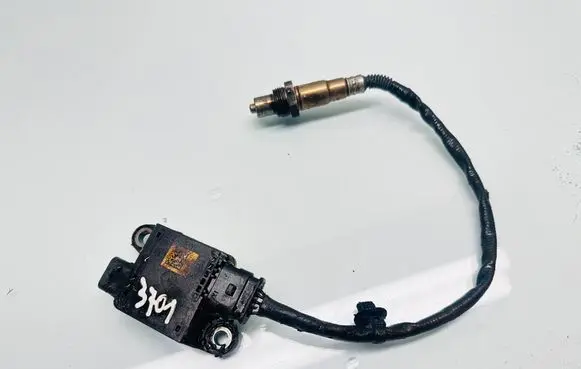 Ford Kuga III Lambda probe sensor LX615L216AA S2SZS 0281008074