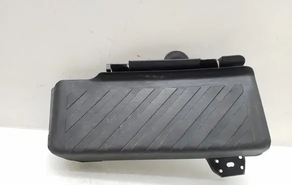 Volkswagen Touran III Foot area side trim 5QB864775