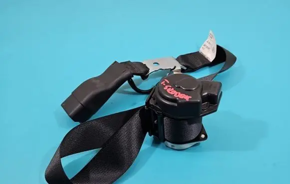 Toyota Corolla E160 E170 Middle seatbelt (rear) 73470-02390 IMPRK1407365