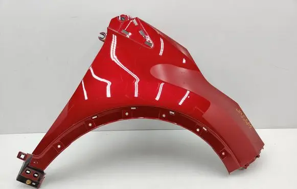 Renault Captur Fender 631001642R
