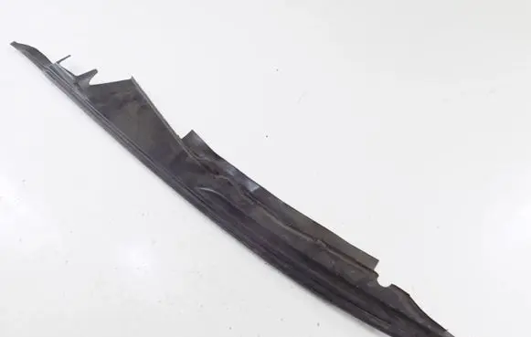 Lexus GS 300 350 430 450H Fender end trim 
