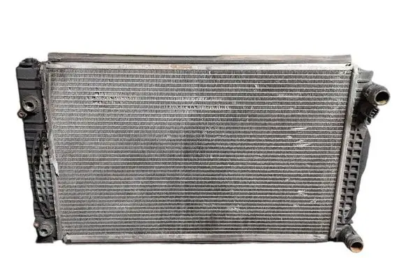 Audi A4 S4 B5 8D Coolant radiator