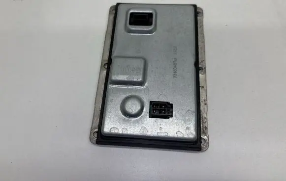 Volvo S60 Xenon control unit/module 89030471