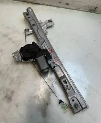Peugeot 207 Front door window regulator with motor 440787E
