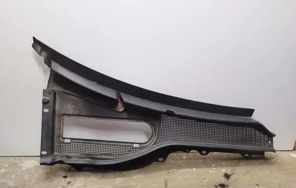 Ford Explorer VI Wiper trim LB5BS02222