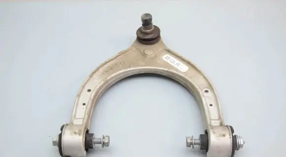 BMW 5 G60 G61 Front lower control arm/wishbone 8833037