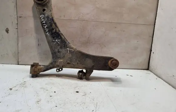 Subaru Outback Front lower control arm/wishbone 