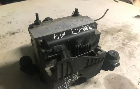 Audi A4 S4 B5 8D ABS Pump 0266214002