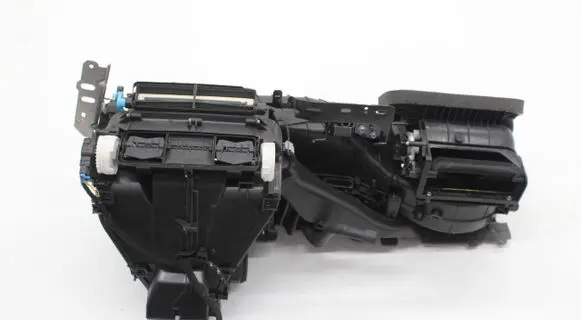 Audi Q3 8U Interior heater climate box assembly 8U1820003