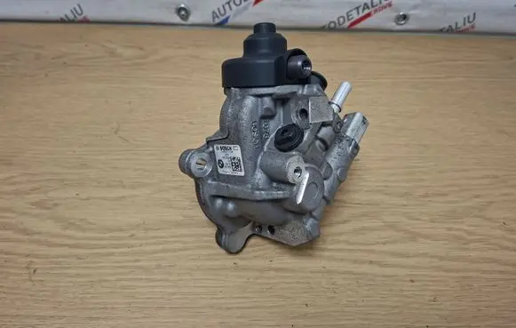 BMW 3 F30 F35 F31 Fuel injection high pressure pump 8511626