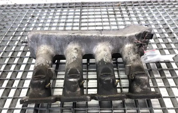 Seat Leon (1M) Intake manifold 06A133223BQ