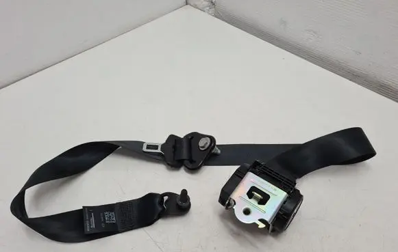 Dacia Sandero Front seatbelt 621088600C 868857909R
