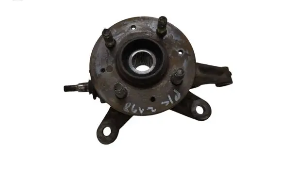 Front wheel hub