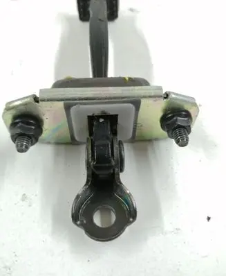 Hyundai Kona I Rear door check strap stopper