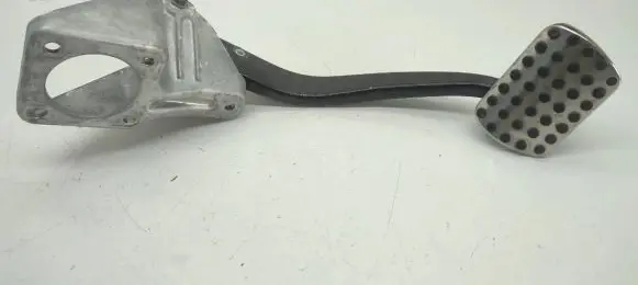 Mercedes-Benz GL X164 Brake pedal A1642900601