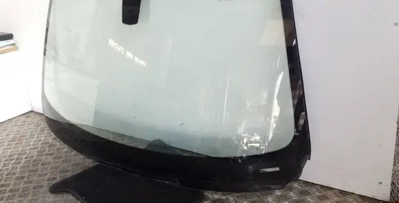 BMW 1 F20 F21 Front windscreen/windshield window AS1 51317240639 9270590