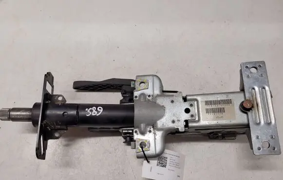 Volvo S60 Steering wheel axle T160205696 P94491778