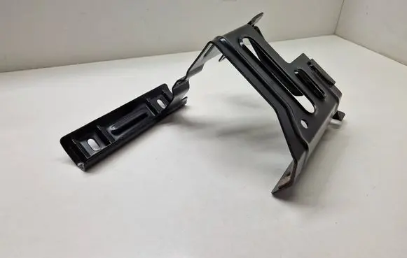 BMW X3 G01 Battery bracket 9117801