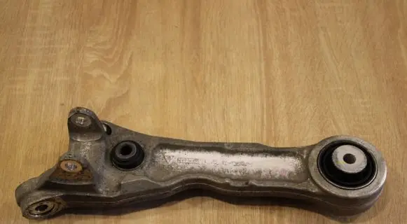Jaguar XF X250 Front lower control arm/wishbone