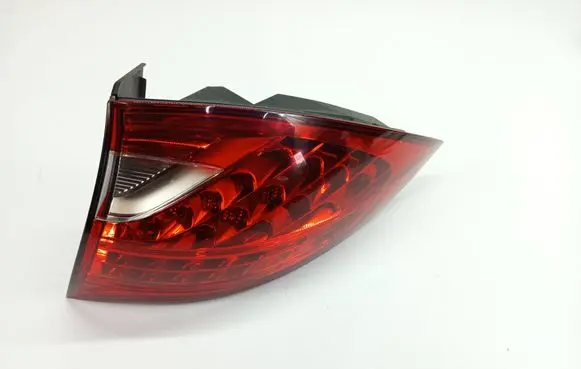 Porsche Cayenne (92A) Rear/tail lights 7P5945096D 89090762